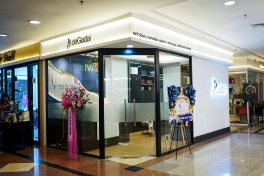 deGadai Buka Cabang Baru di STC Senayan, Gandeng SPBC untuk Solusi Gadai Premium