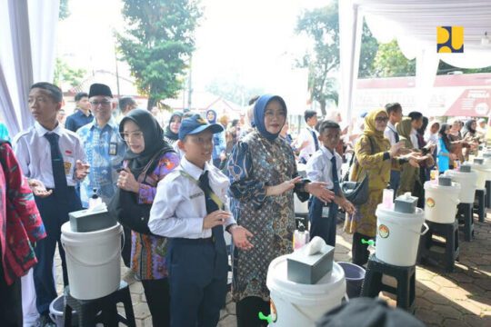 Kementrian PU Ajak Ribuan Siswa Sekolah Rakyat Jadi Agen Perubahan Hidup Sehat