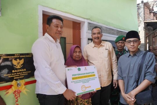 Bupati Subandi Serahkan Kunci Renovasi RTLH, Wujud Nyata Gotong Royong untuk Kesejahteraan Warga