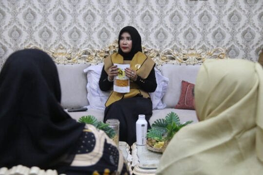 Untuk Perluas Pasar, Ibu-Ibu Pegiat UMKM Geluran Audensi dengan Wakil Bupati Sidoarjo