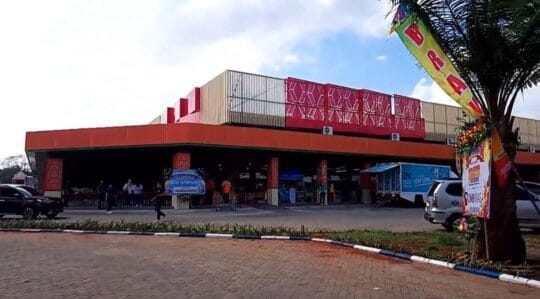 Begini Respon Warga Lokal Terkait Minimnya Rekrutmen Bravo Swalayan