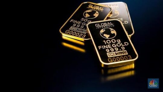 Harga Emas Ngamuk! Pecah Rekor USD 3.685, Apa Langkah The Fed Selanjutnya?