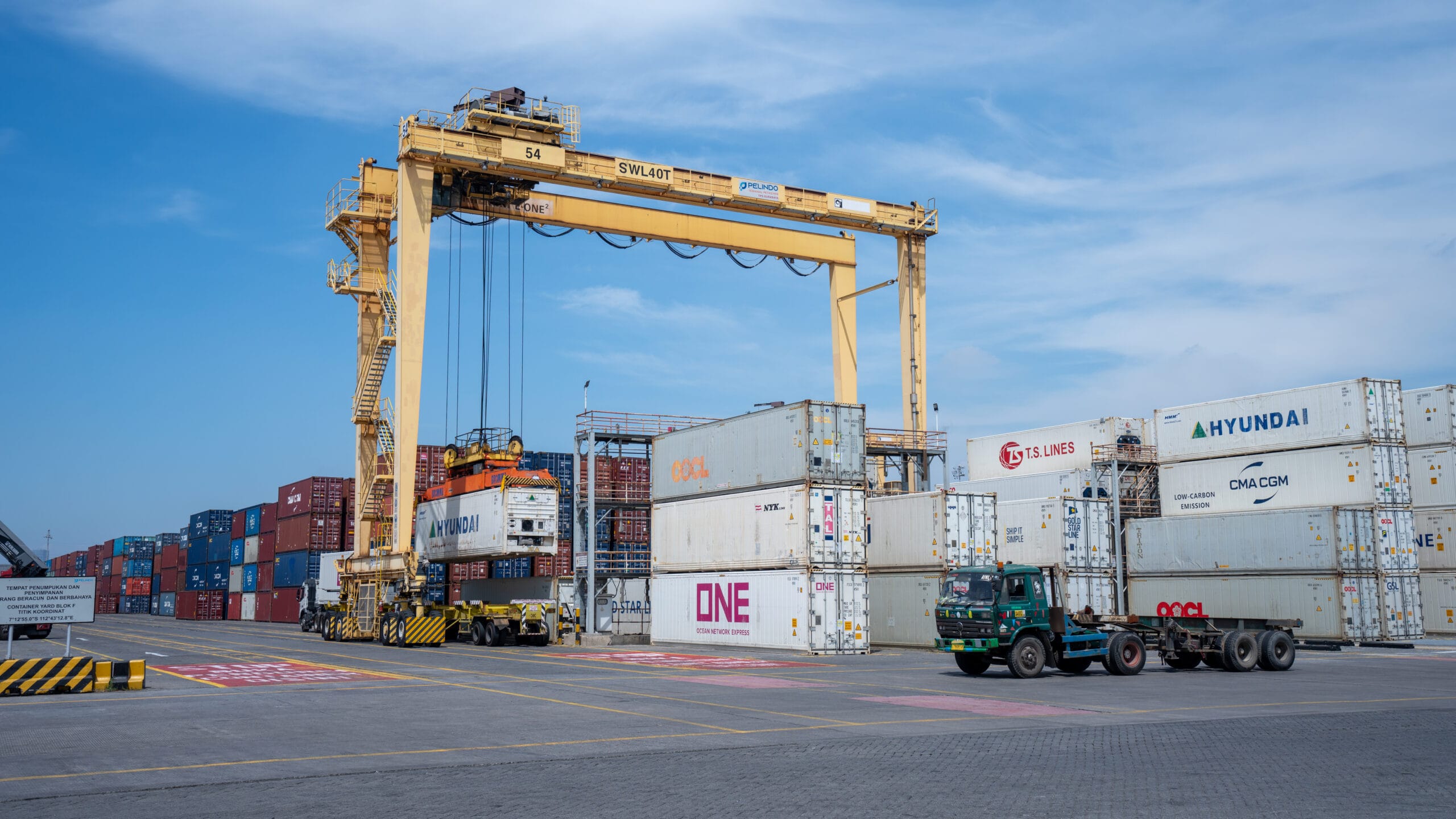 Arus Peti Kemas TPS Sampai Agustus 2025 Tetap Tumbuh