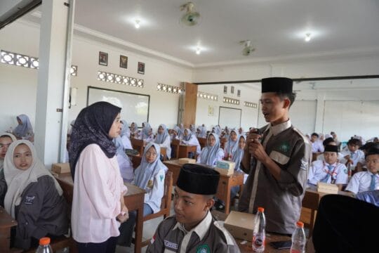 GRR Tuban Goes To School, Program Cegah Gangguan Mental Pada Remaja