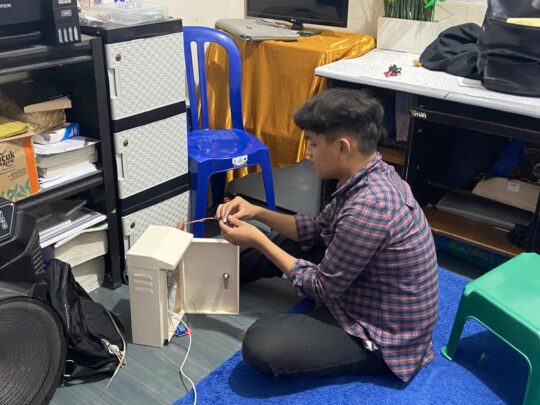 UKM KPI Unhas Luncurkan Alat Mitigasi Bencana, Tingkatkan Siaga Longsor Masyarakat Desa Mattabulu