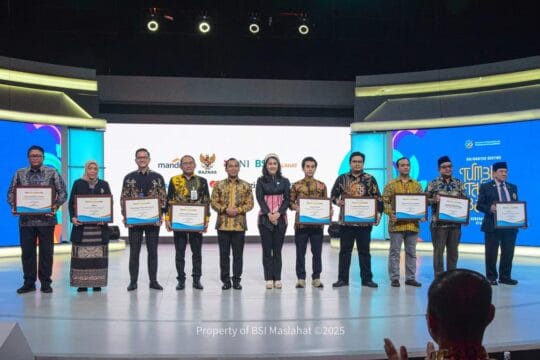BSI Maslahat Raih Penghargaan Mitra Penggerak Program GENTING dari BKKBN
