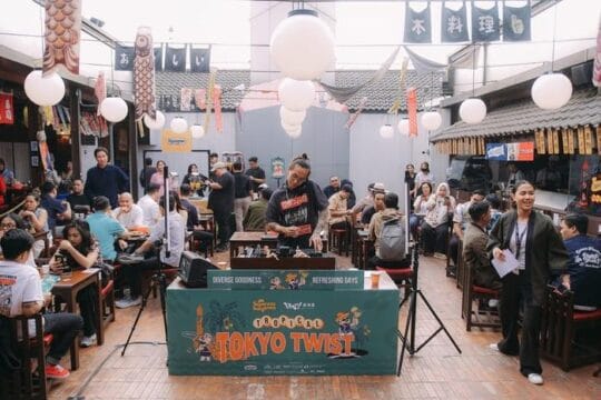 KOLABORASI PARA PENGUSAHA F&B BANDUNG UNTUK MENGAPRESIASI CUSTOMER: SQUEEZE SUNDOWN VOL.V – TROPICAL TOKYO TWIST