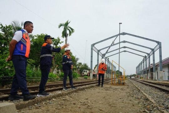 Tingkatkan Pelayanan, KAI Divre I Sumut Tata dan Perluas Stasiun Lima Puluh