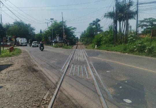 KAI Daop 1 Jakarta Tanggapi Pemberitaan Terkait Kondisi Perlintasan Sebidang di Kalibaru
