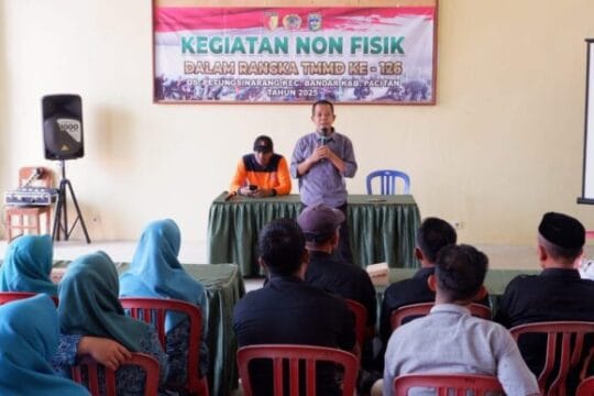 Kesbangpol Beri Wasbang di Era Digital Dalam Kegiatan Non-Fisik Program TMMD 126 Desa Petungsinarang