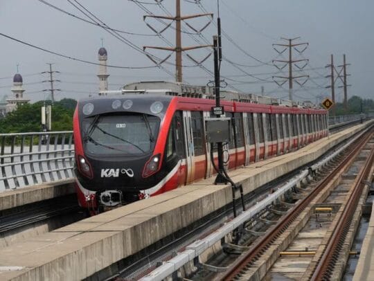 Jumlah Pengguna LRT Jabodebek Tembus 7,7 Juta pada Triwulan III 2025