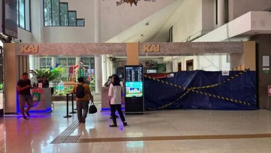 KAI Daop 8 Surabaya Mohon Maaf atas Ketidaknyamanan Selama Proses Peningkatan Layanan Face Recognition di Stasiun Surabaya Gubeng