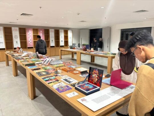 Dorong Kreativitas Mahasiswa School of Design Tampilkan Karya di ADGI Design Week 2025