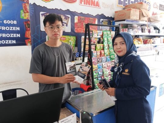 Demokan Coretax, KPP Pratama Tuban Tebar Leaflet Hingga Turun Jalan