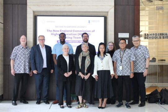 Sampoerna University Terima Kunjungan dari New England Commission of Higher Education