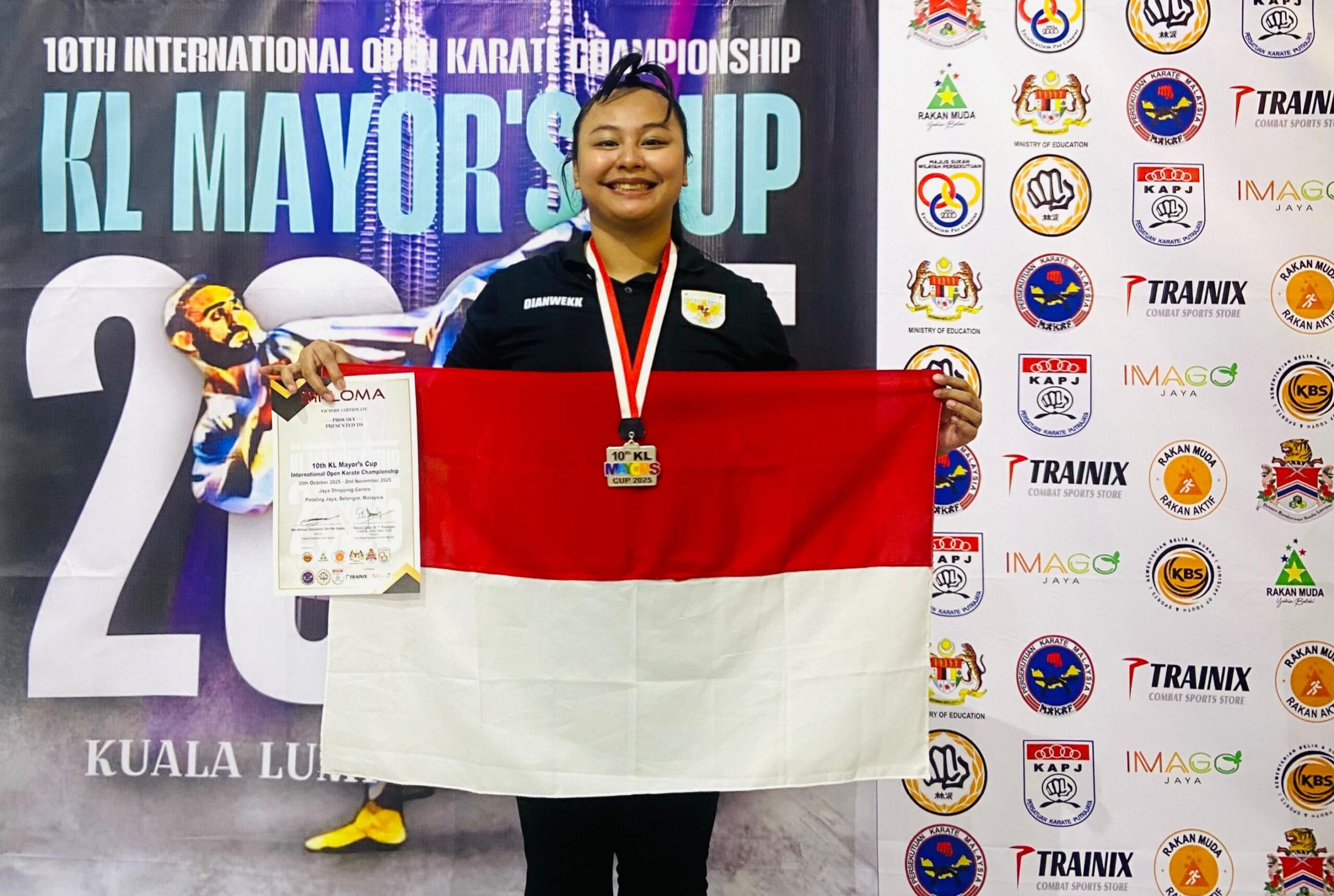 Dian Bakti Wicaksono, Persit yang Bikin Bangga Indonesia