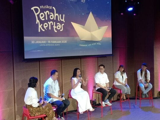 Perahu Kertas Karya Dee Lestari Akan Diadaptasi ke Drama Musikal