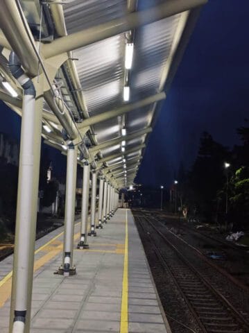 KAI Daop 1 Jakarta Tingkatkan Pelayanan di Stasiun Sukabumi melalui Peninggian Peron