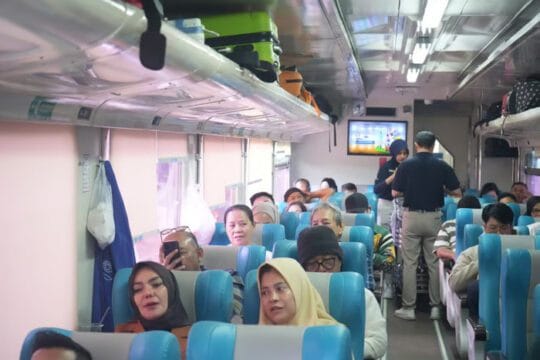 KAI Sumut Buka Penjualan Tiket Periode Natal dan Tahun Baru 2025/2026