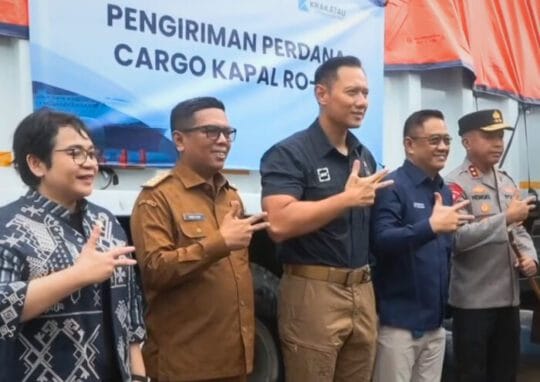 Krakatau Steel dan Menko Infrawil, AHY Meresmikan Jalur Logistik Multimoda Cilegon