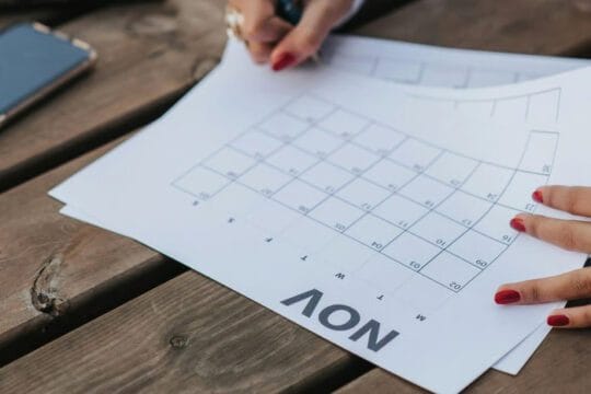 Tren, Peluang, dan Strategi di Investasi Emas Online di Akhir Tahun 2025