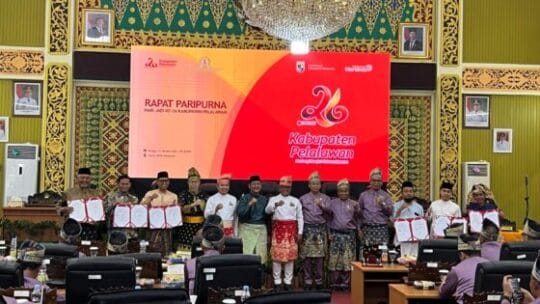 Hari Jadi Kabupaten Pelalawan ke-26 Berjalan Khidman di Ruang Rapurna DPRD