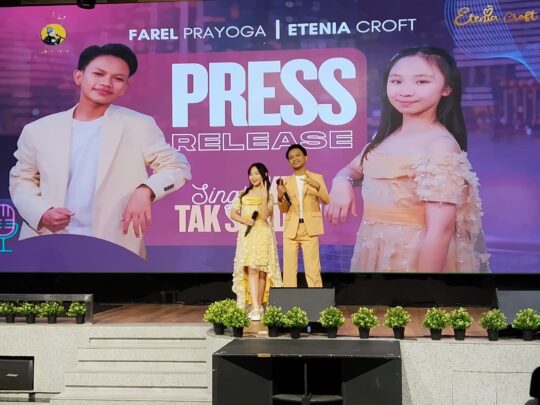 Farel Prayoga dan Etenia Croft Berkolaborasi lewat Lagu “Kita Tak Sendiri”