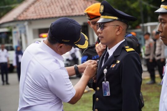Memulai Angkutan Nataru, KAI Daop 5 Purwokerto Lakukan Apel Gelar Pasukan untuk Pelayanan Optimal