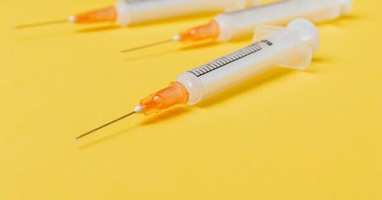 Layanan Healthcare Lengkap: Medical Check Up, Suntik Vitamin, & Vaksin, Psikolog Multibahasa di Jakarta – BHC