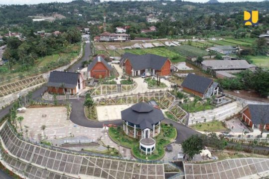 Konektivitas Padang–Bukittinggi Pulih, Akses Masyarakat: Kementerian PU Buka Jalur Lembah Anai, aktivitas Masyarakat Lancar