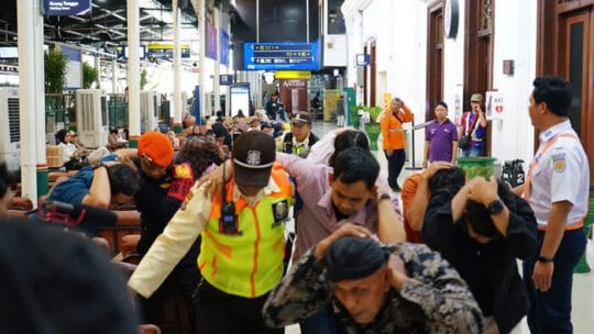 Komitmen Pada Keselamatan, KAI Daop 6 Yogyakarta Gelar Simulasi Keadaan Darurat