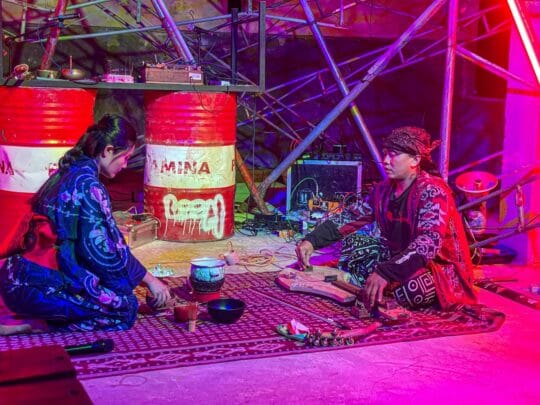 Suguhkan Kolaborasi Budaya Pertunjukan Seni Soundtoloyo