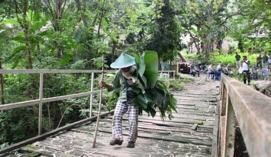Jembatan Ngaglek, Urat Nadi Warga yang Butuh Perbaikan