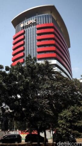 Diduga Dipotong Fee 30 Persen, CBA Desak KPK Usut 19 Proyek Rehabilitasi Gedung DPRD DKI Senilai Rp50,3 Miliar