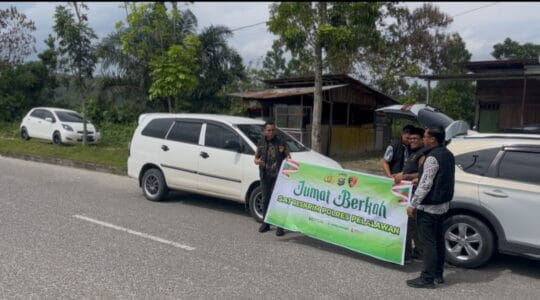 Satreskrim Polres Pelalawan Adakan Kegiatan Jumat Berkah