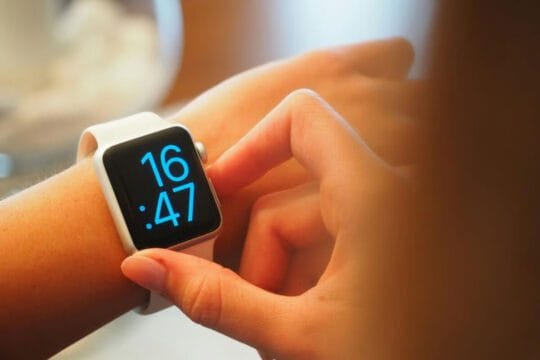 Kapan Saatnya Investasi Emas? Melihat Momentum yang Relevan Hari Ini