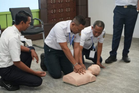 Dukung Keselamatan Kerja dan Operasional, Daop 9 Jember Selenggarakan Pelatihan P3K