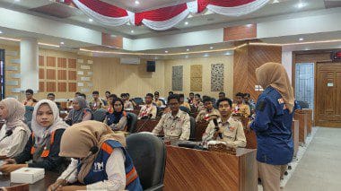 SRPB Jatim dan Tuban Sosialisasi SPAB Perkuat Kesiapsiagaan Bencana Bagi Siswa Sekolah