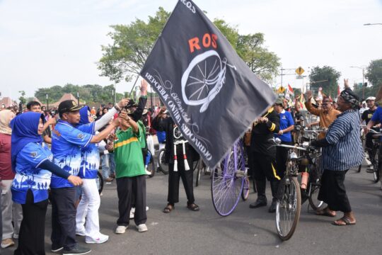 Ribuan Warga Sidoarjo Padati Car Free Day Jalan A. Yani
