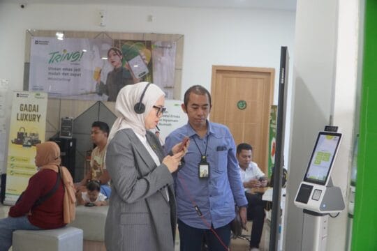 Di Tengah Ketidakpastian Ekonomi, Mengapa Gadai Menjadi Solusi Utama Masyarakat Indonesia?