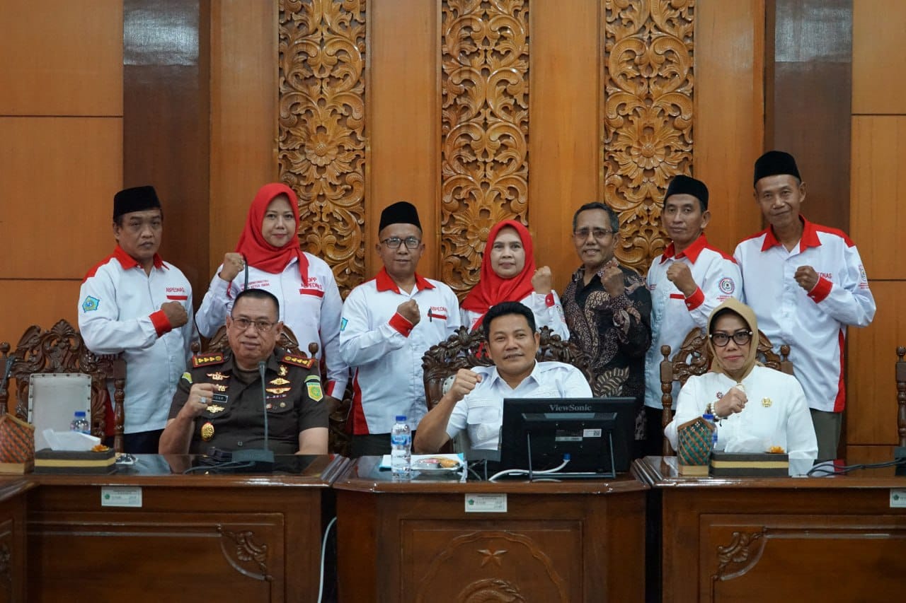 Bupati Sidoarjo Subandi Dukung Pengawasan Desa