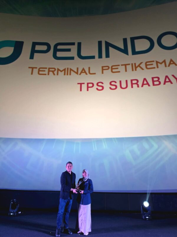 Inovasi Online Vessel Report TPS Membuahkan Penghargaan B2B Digital Customer Experience Innovation pada Marketeers OMNI Brands of the Year 2026