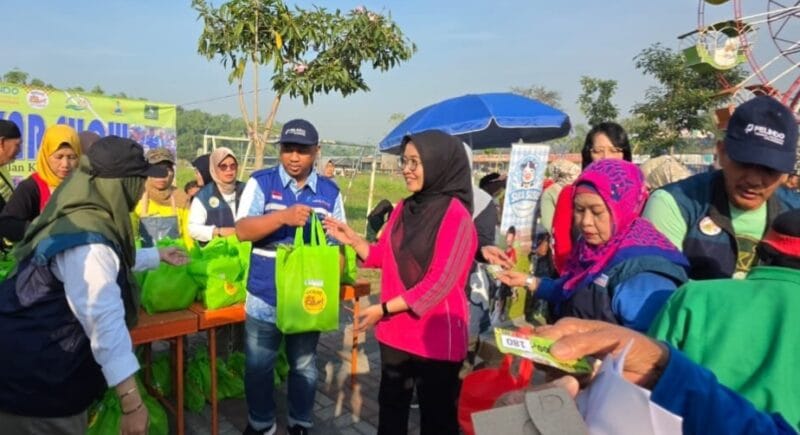 TPS Dukung Program DOKAR Baksose Suroboyo di Kecamatan Lakarsantri, Warga Dapatkan Bahan Pangan Bergizi dengan Harga Terjangkau