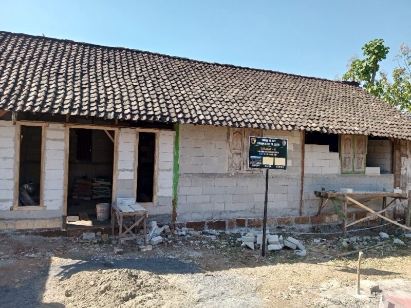 Wajah Baru Rumah Bu Tini Mulai Terlihat, Pembangunan RTLH Capai Progres Positif