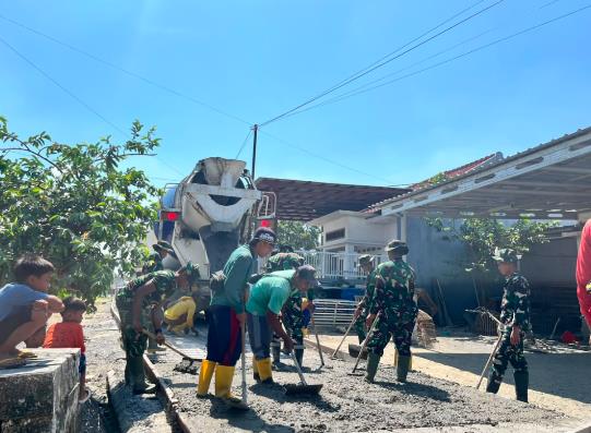 Pengecoran Jalan Terus Berlanjut, Satgas TMMD Optimistis Target Tercapai Tepat Waktu