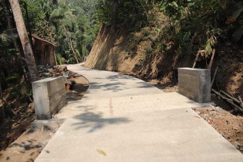 Tinggal Pengacian Brug TMMD Gumelem Kulon Siap Jadi Penghubung Harapan Warga
