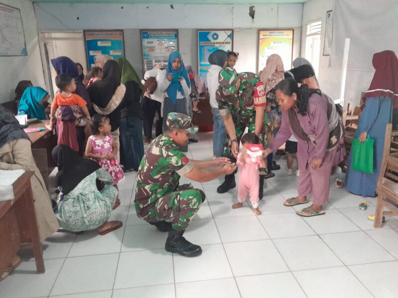 Tak Hanya Bangun Jalan Kopka Wahid Turut Dampingi Posyandu Warga Gumelem Kulon