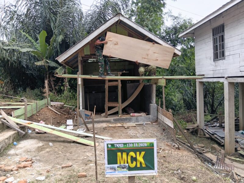 Fasilitas Masjid Rusak, TMMD ke-130 Hadirkan Perbaikan Lewat Gotong Royong di Kampung Gajah
